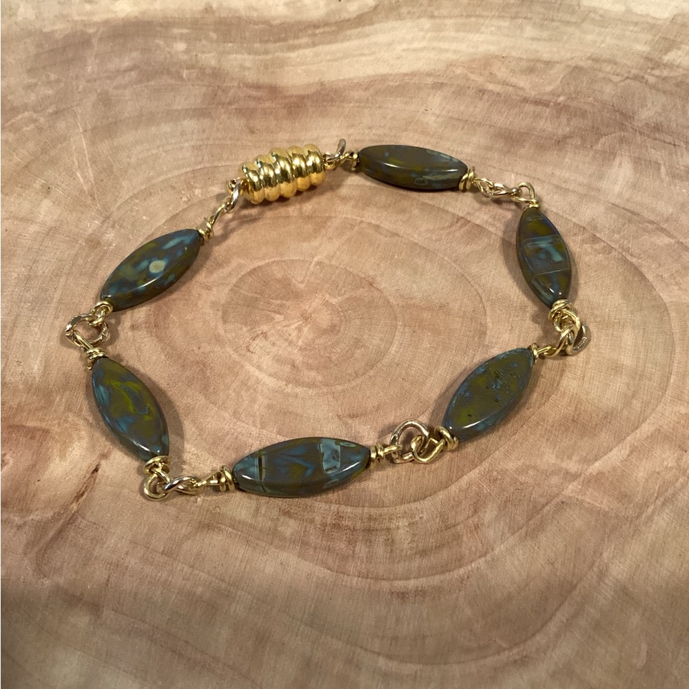 Labradorite Bracelet - Picture 5 of 5